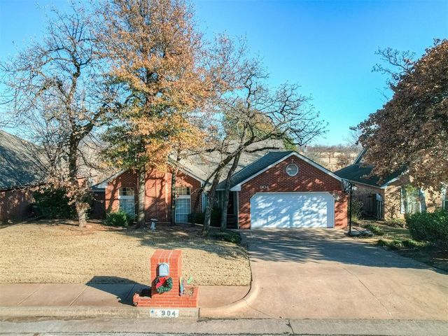 904 Marston Drive, Edmond, OK 73034