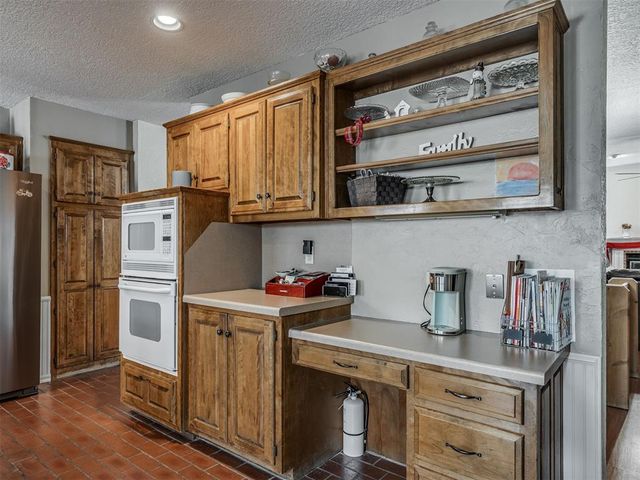 904 Marston Drive, Edmond, OK 73034