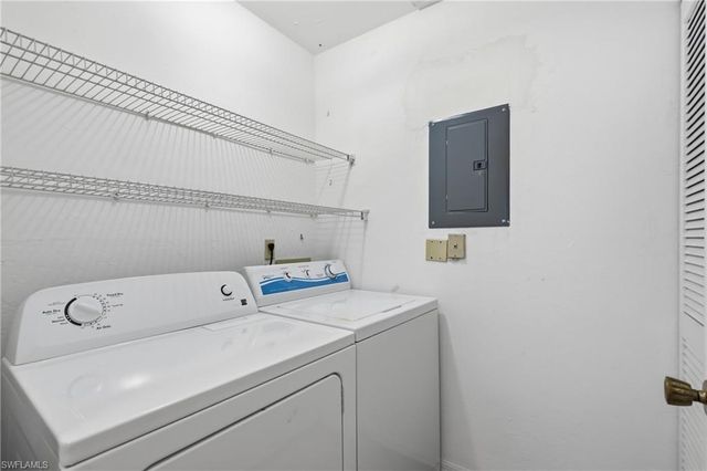 10 Beth Stacey BLVD 206, Lehigh Acres, FL 33936
