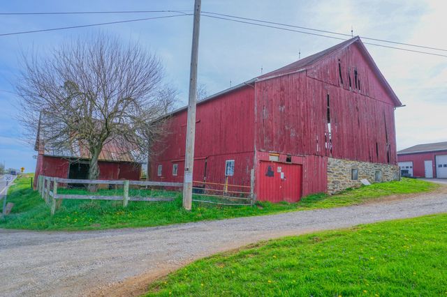 14803 MT OLIVET RD, Felton, PA 17322