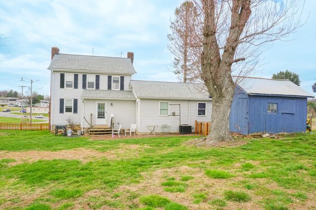 14803 MT OLIVET RD, Felton, PA 17322