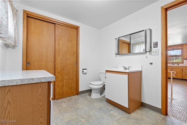 2301 Hillwood Street, Magnolia, OH 44643