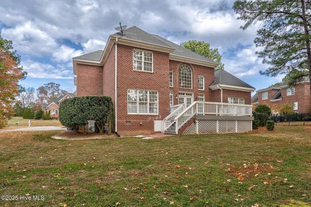 1119 Falling River Walk, Rocky Mount, NC 27804