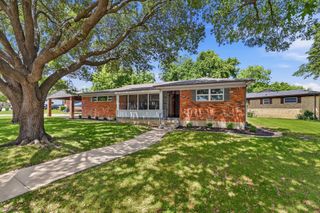 5921 Circular Drive, North Richland Hills, TX 76117