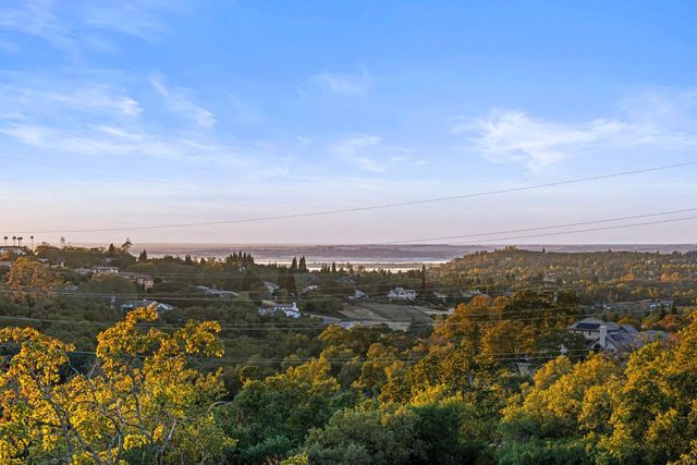 4970 Greyson Creek Dr, El Dorado Hills, CA 95762