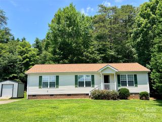 1031 Daniel Drive, Stanley, NC 28164