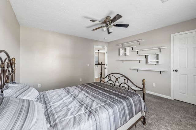 2916 Galen Rd, Lafayette, TN 37083