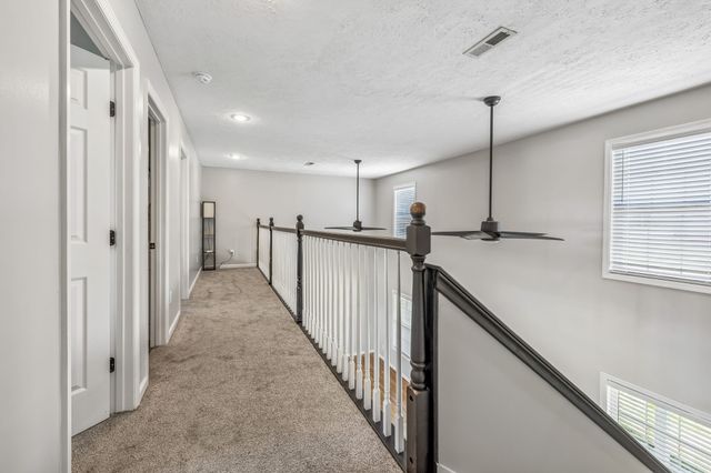 2916 Galen Rd, Lafayette, TN 37083