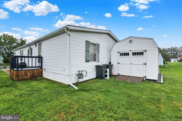 104 SILVER WIND CT S, Lancaster, PA 17603