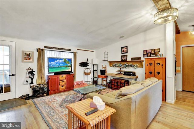 104 SILVER WIND CT S, Lancaster, PA 17603