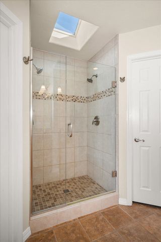 21808 NE Little Spokane Dr, Colbert, WA 99005
