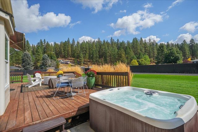 21808 NE Little Spokane Dr, Colbert, WA 99005