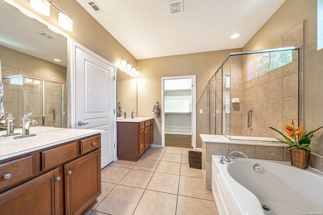 12438 Modena Bay, San Antonio, TX 78253