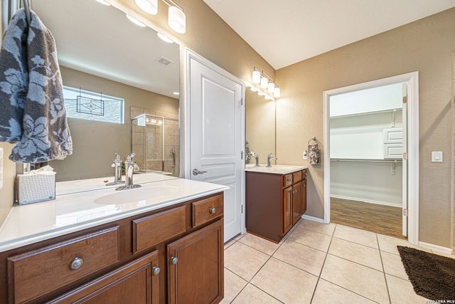 12438 Modena Bay, San Antonio, TX 78253