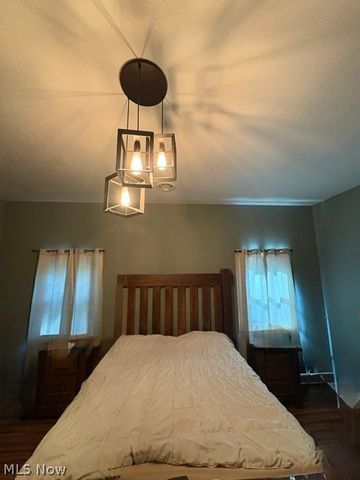 2934 Henderson School Road NE, New Philadelphia, OH 44663