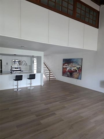 10951 Cypress Rd 10951, Pembroke Pines, FL 33026