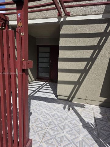 10951 Cypress Rd 10951, Pembroke Pines, FL 33026