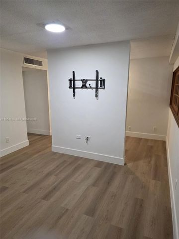 10951 Cypress Rd 10951, Pembroke Pines, FL 33026