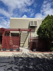 10951 Cypress Rd 10951, Pembroke Pines, FL 33026