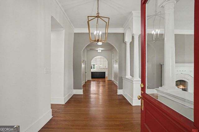 117 Holmes Street, Barnesville, GA 30204