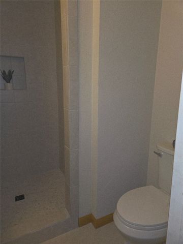 521 Fm 2838, Mexia, TX 76667