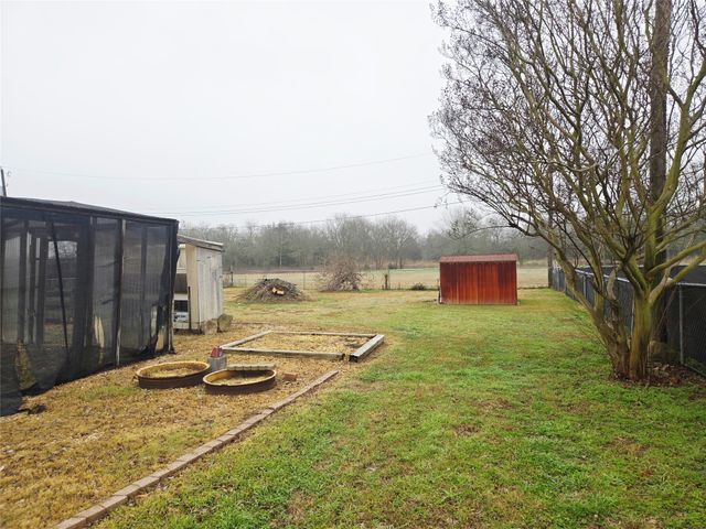 521 Fm 2838, Mexia, TX 76667