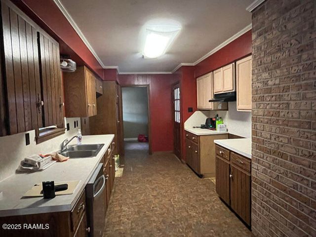 102 Crocus Lane, Lafayette, LA 70507