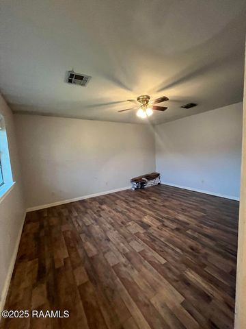 102 Crocus Lane, Lafayette, LA 70507