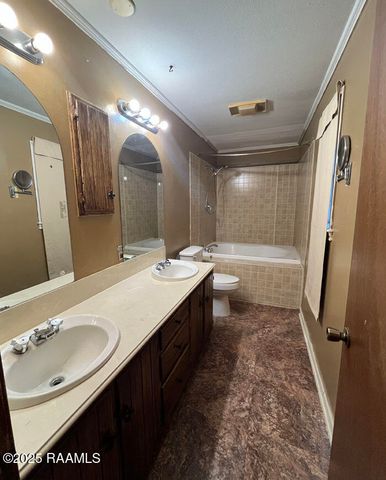 102 Crocus Lane, Lafayette, LA 70507