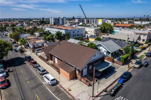950 W 42nd, Los Angeles, CA 90037