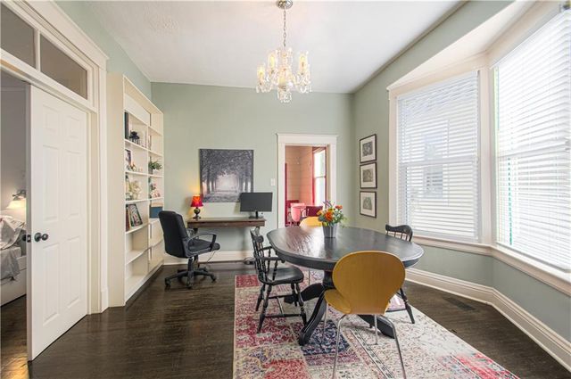 4217 Oak Street, Kansas City, MO 64111