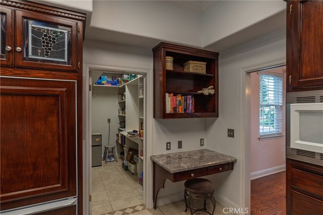 575 Woodlands, Madera, CA 93637
