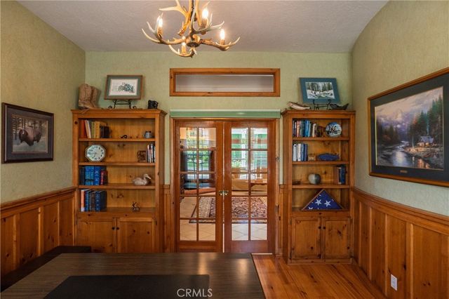575 Woodlands, Madera, CA 93637