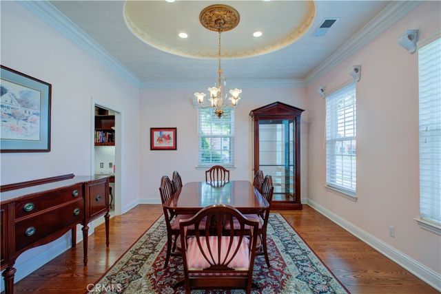 575 Woodlands, Madera, CA 93637