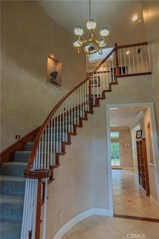 575 Woodlands, Madera, CA 93637