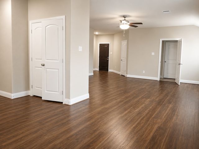 1426 warringwood Drive, Greenville, TX 75402