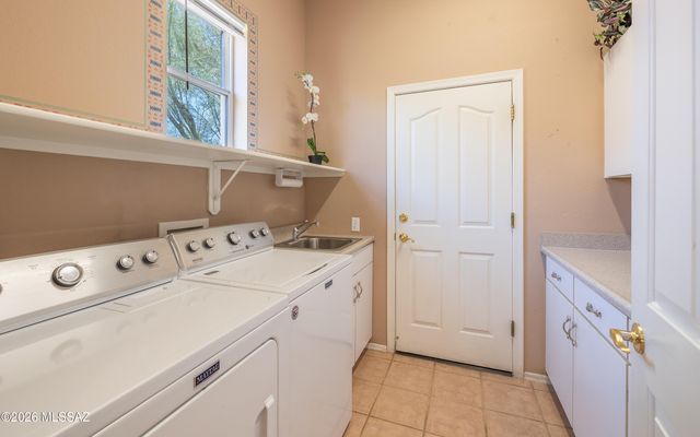12996 N Burrobush Loop, Marana, AZ 85658