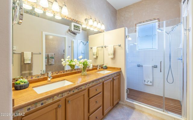 12996 N Burrobush Loop, Marana, AZ 85658
