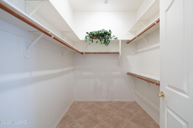 12996 N Burrobush Loop, Marana, AZ 85658