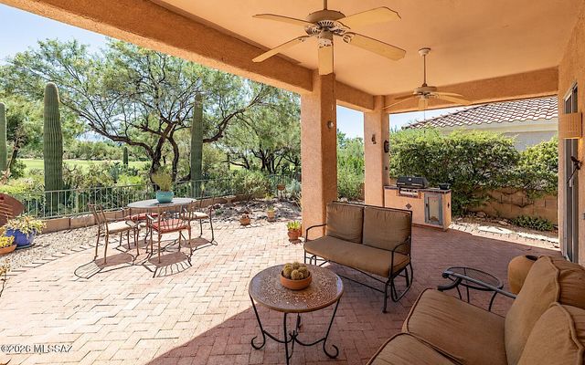 12996 N Burrobush Loop, Marana, AZ 85658