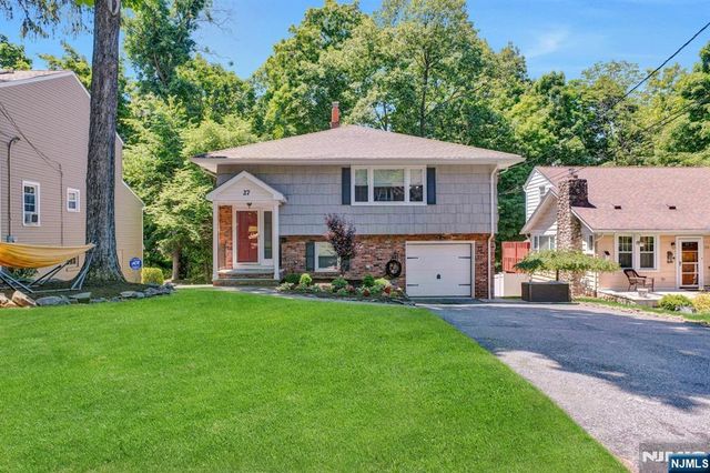 27 Shady Terrace, Wayne, NJ 07470