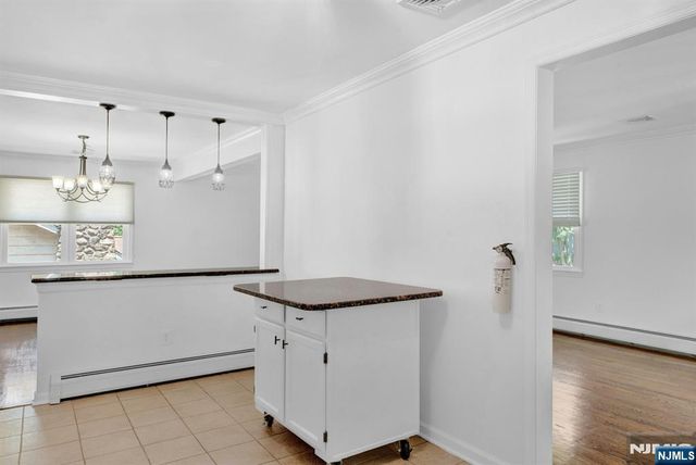 27 Shady Terrace, Wayne, NJ 07470
