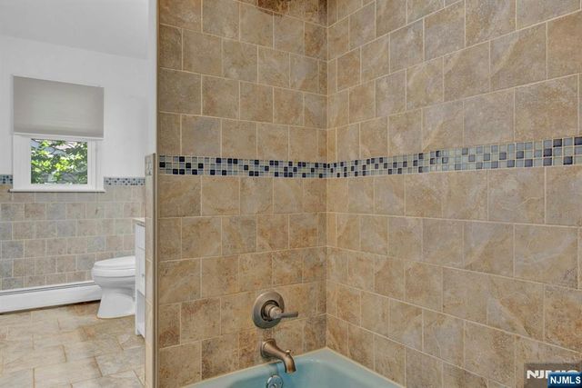 27 Shady Terrace, Wayne, NJ 07470