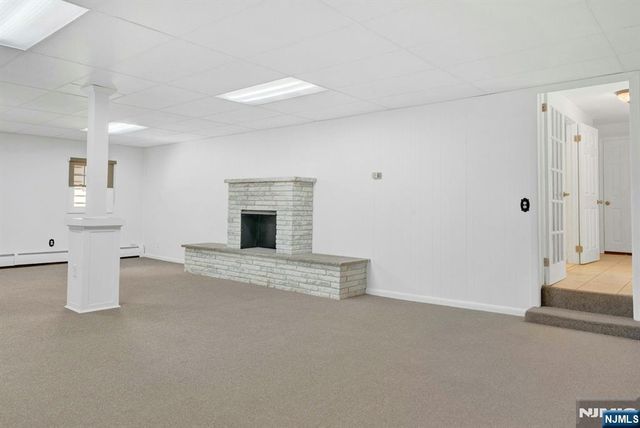 27 Shady Terrace, Wayne, NJ 07470