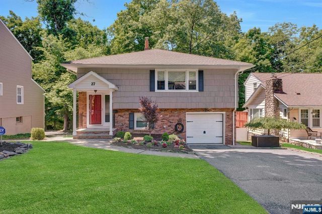 27 Shady Terrace, Wayne, NJ 07470