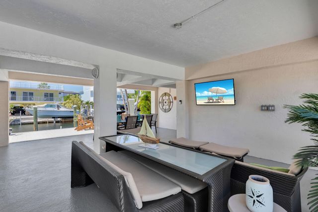 122 Court Contessa, Lower Matecumbe, FL 33036