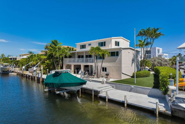 122 Court Contessa, Lower Matecumbe, FL 33036