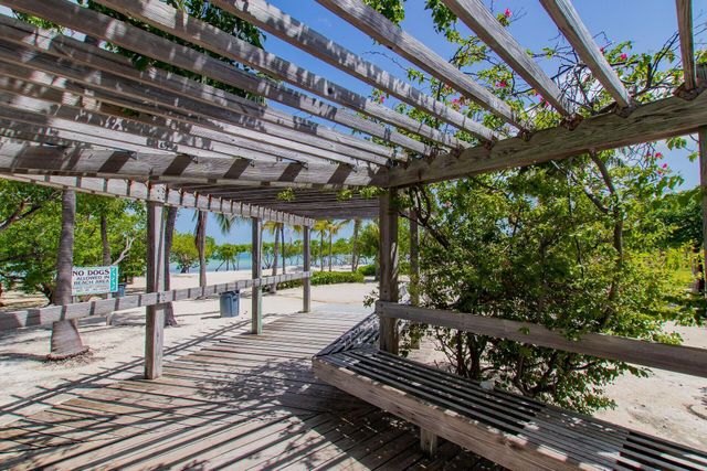 122 Court Contessa, Lower Matecumbe, FL 33036