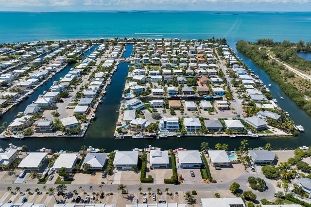 122 Court Contessa, Lower Matecumbe, FL 33036