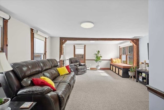 78 Highland St, Holden, MA 01520